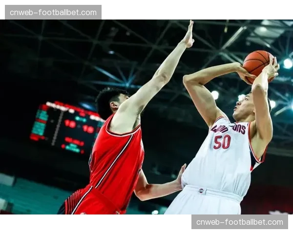 深度分析：联盟三分浪潮趋缓，更多球队重启中距离与低位进攻