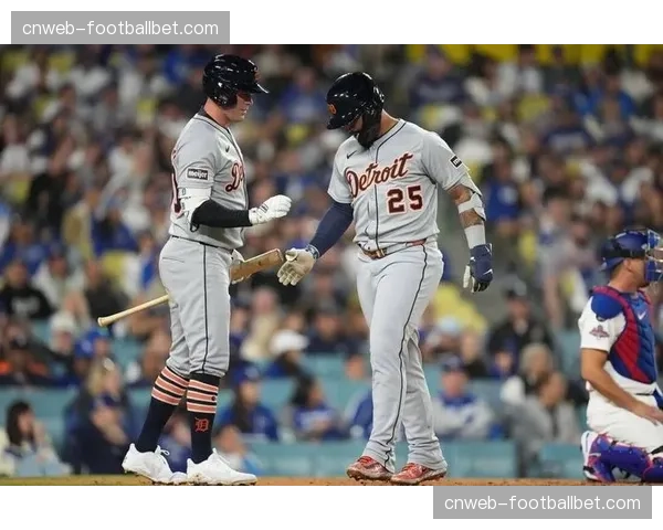 MLB开幕战：洛杉矶道奇新援山本由伸先发5局无失分